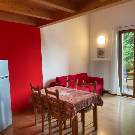 Апартаменты Panoramica Мальчезине